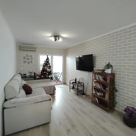 Huge Flat Near Da Rocha Apartment