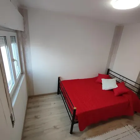 Huge Flat Near Da Rocha