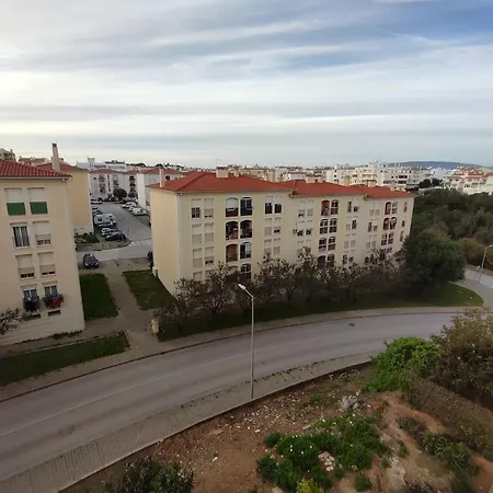 Huge Flat Near Da Rocha